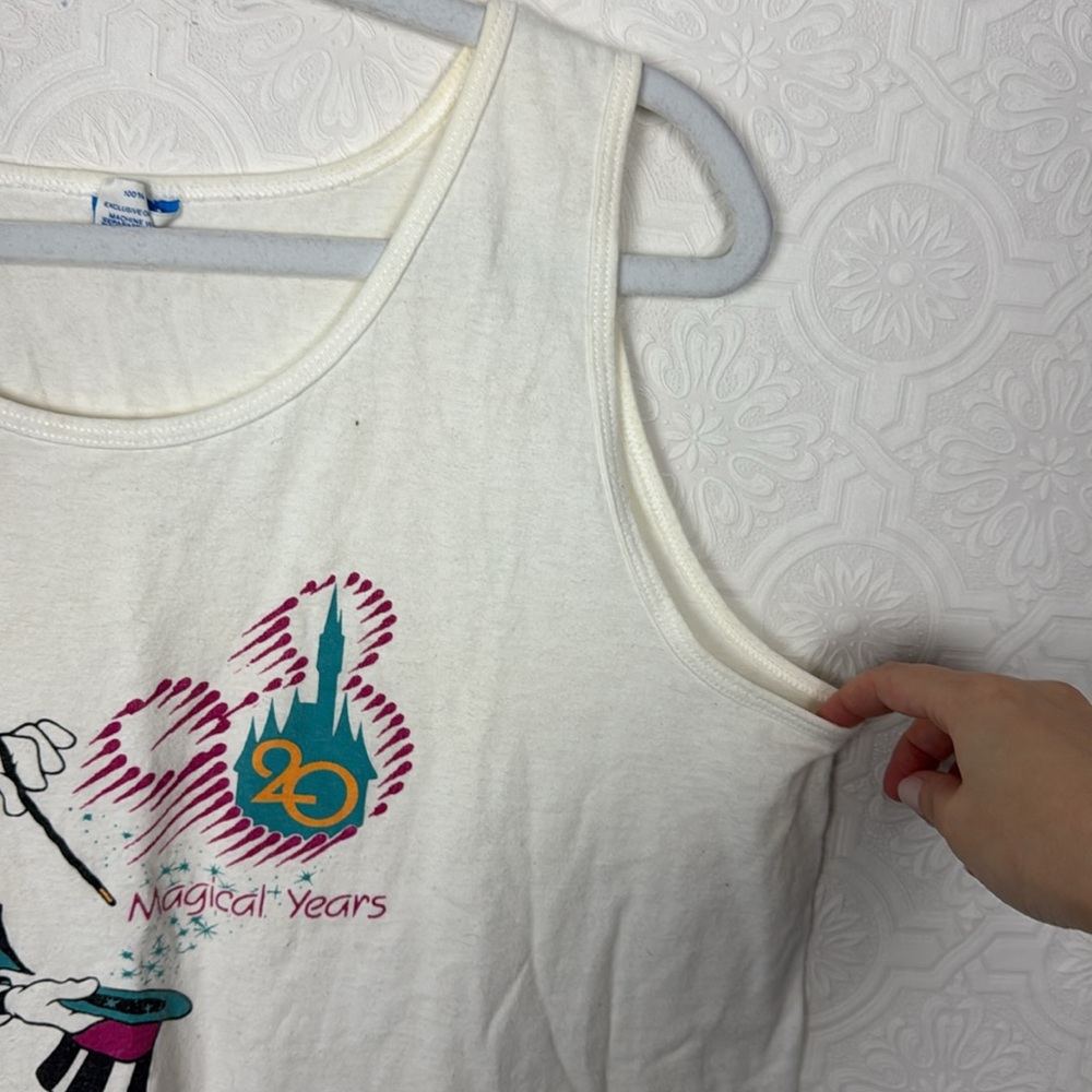 Vintage 90s Walt Disney World Mickey Mouse Cutoff Tank Shirt Sleeveless Large - Picture 4 of 7